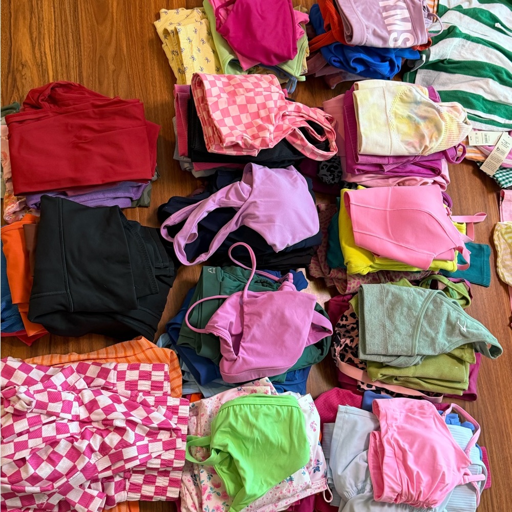 mystery bundle workout sets SHORTS (3) xs/s